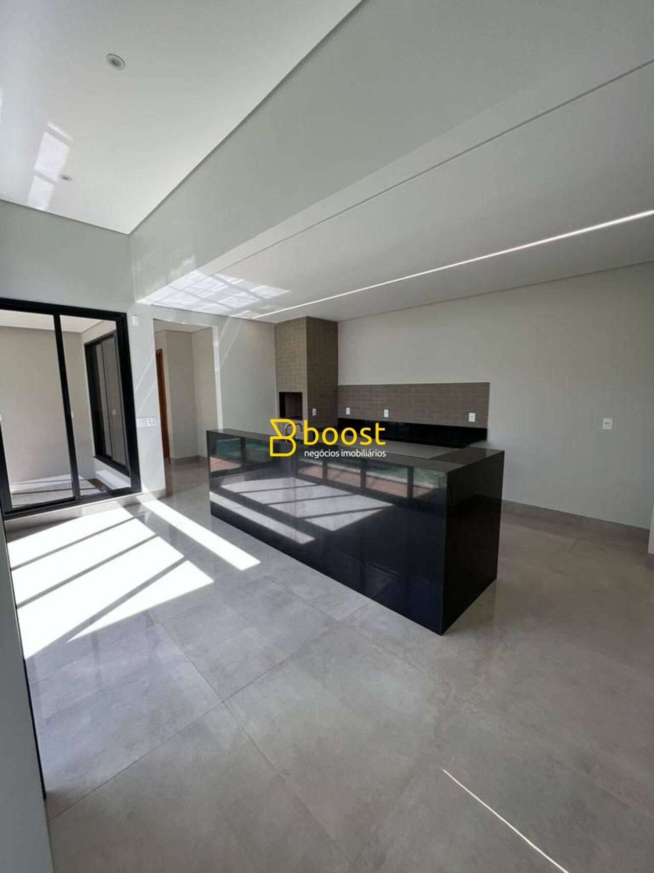 Casa com 3 dormitórios à venda, 214 m² por R$ 1.990.000,00 - Granja Marileusa - Uberlândia/MG, foto 4