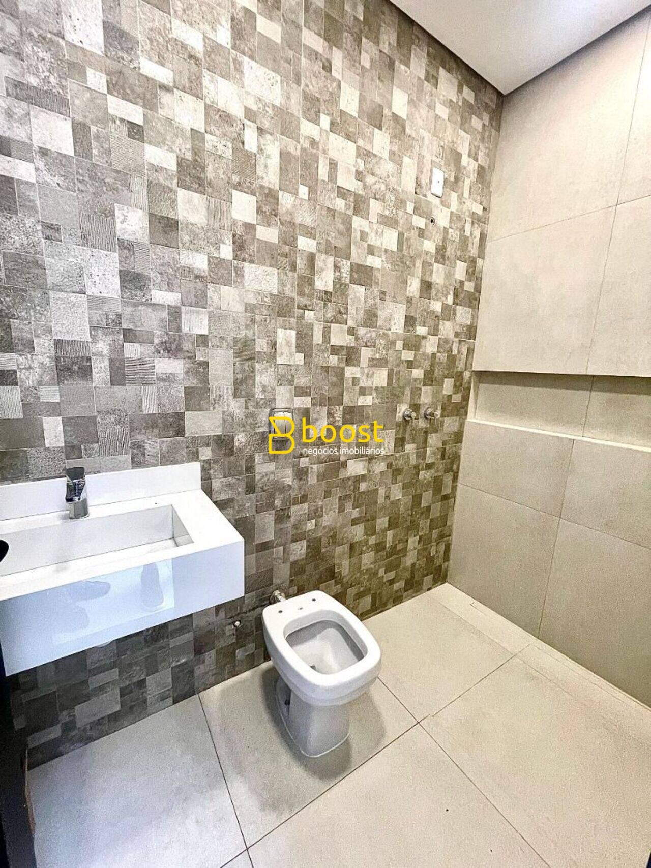 Casa com 3 quartos, 150 m², à venda por R$ 1.280.000 - Condomínio Raros - Uberlândia/MG, foto 3