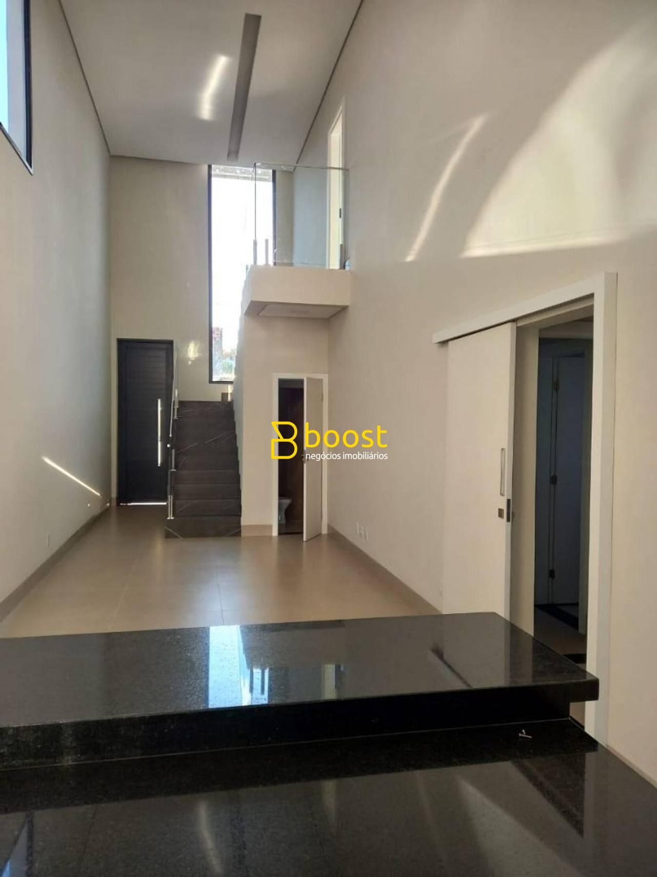Casa com 4 dormitórios à venda, 199 m² por R$ 1.580.000,00 - Condomínio Terras Alpha - Uberlândia/MG