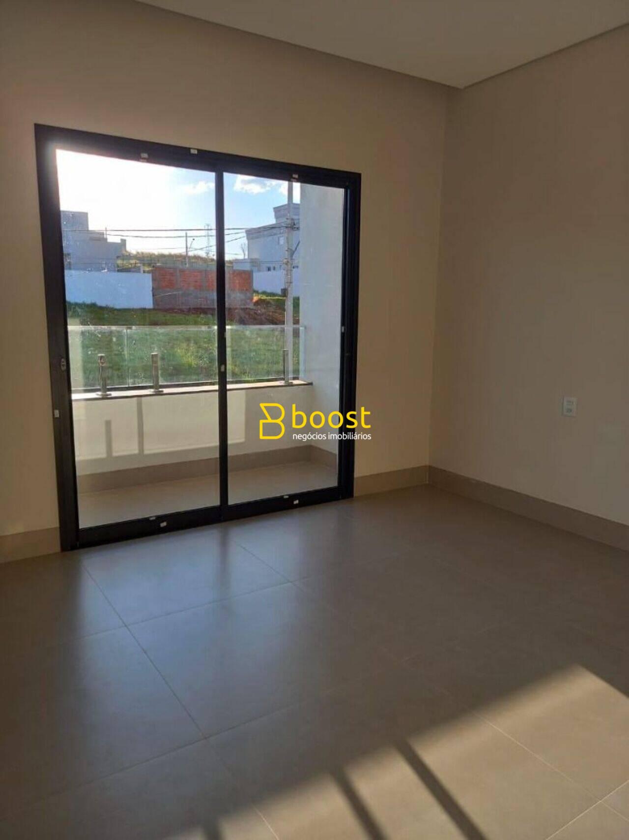 Casa com 4 dormitórios à venda, 199 m² por R$ 1.580.000,00 - Condomínio Terras Alpha - Uberlândia/MG, foto 4