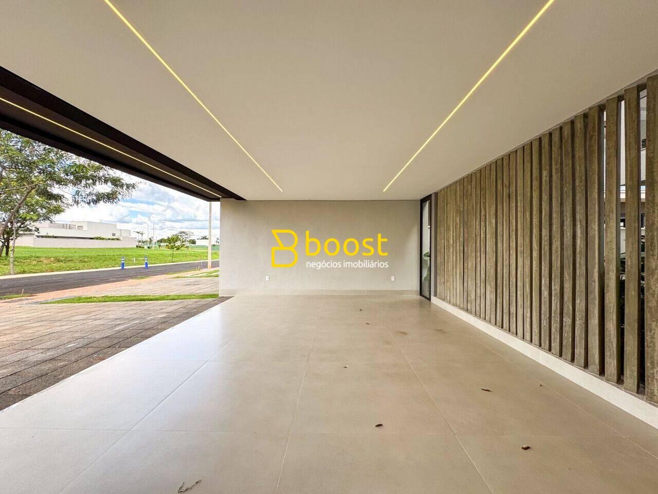 Casa com 4 quartos, 330 m², à venda por R$ 4.000.000 - Jardim Sul - Uberlândia/MG, foto 3