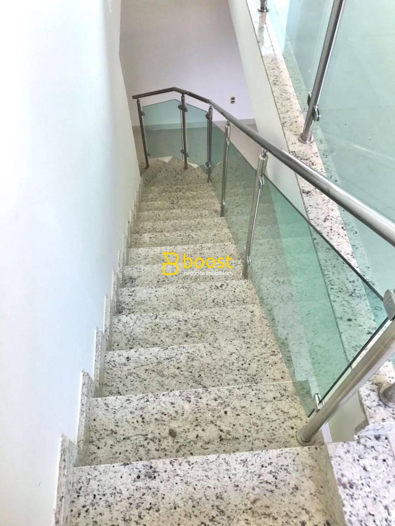 Cobertura à venda, 205 m² por R$ 850.000,00 - Daniel Fonseca - Uberlândia/MG, foto 2