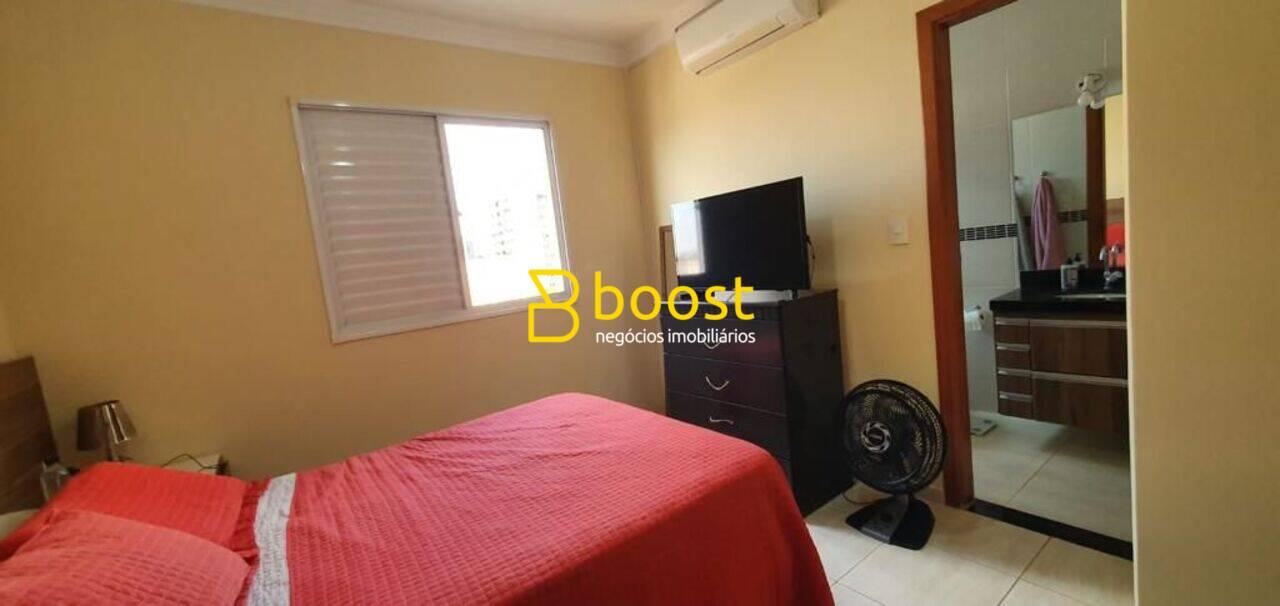 Cobertura com 4 dormitórios à venda por R$ 660.000,00 - Santa Mônica - Uberlândia/MG, foto 3