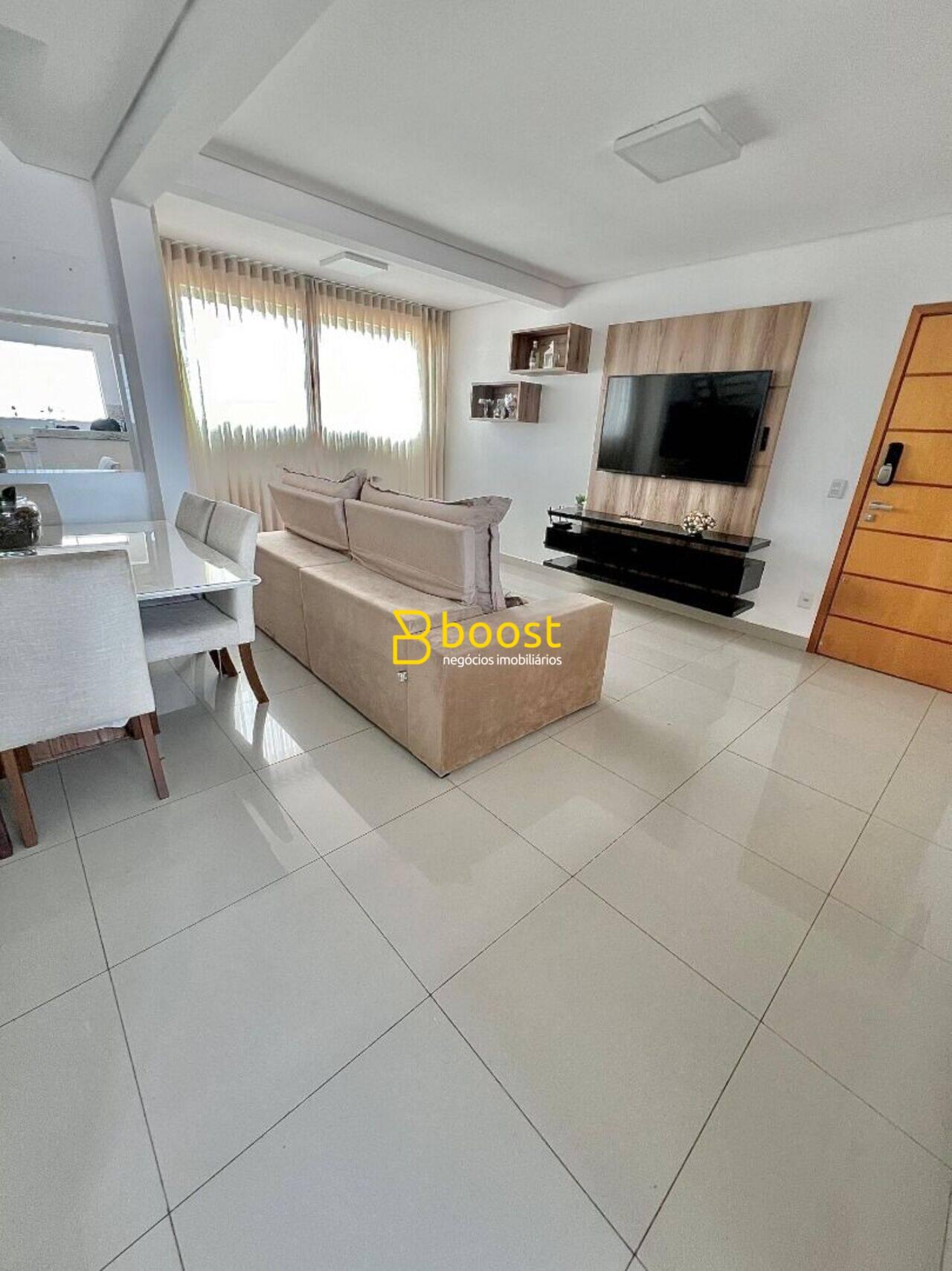 Cobertura duplex com 4 dormitórios à venda, 200 m² por R$ 1.050.000 - Santa Mônica - Uberlândia/MG, foto 4