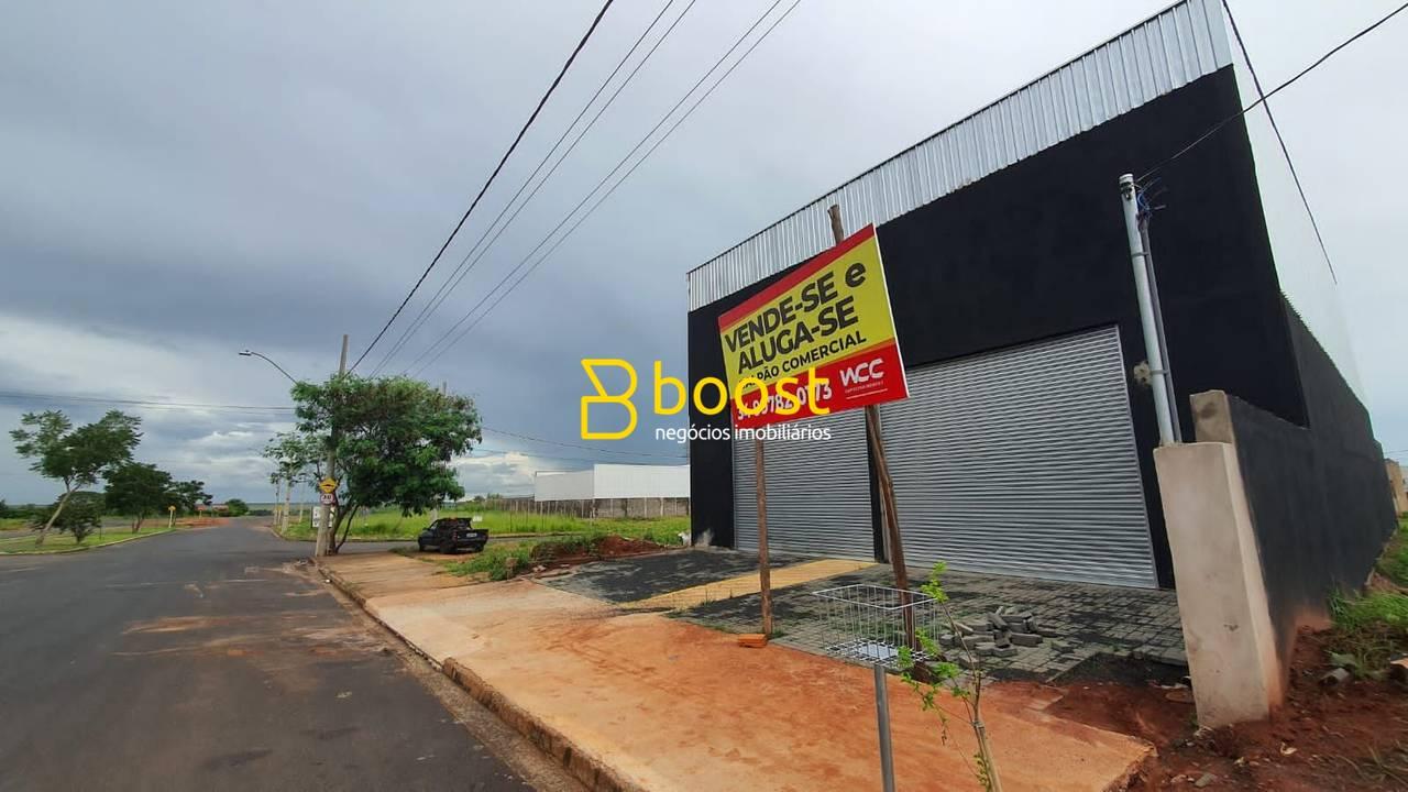 Galpão, 223 m², à venda por R$ 1.005.210 - Laranjeiras - Uberlândia/MG