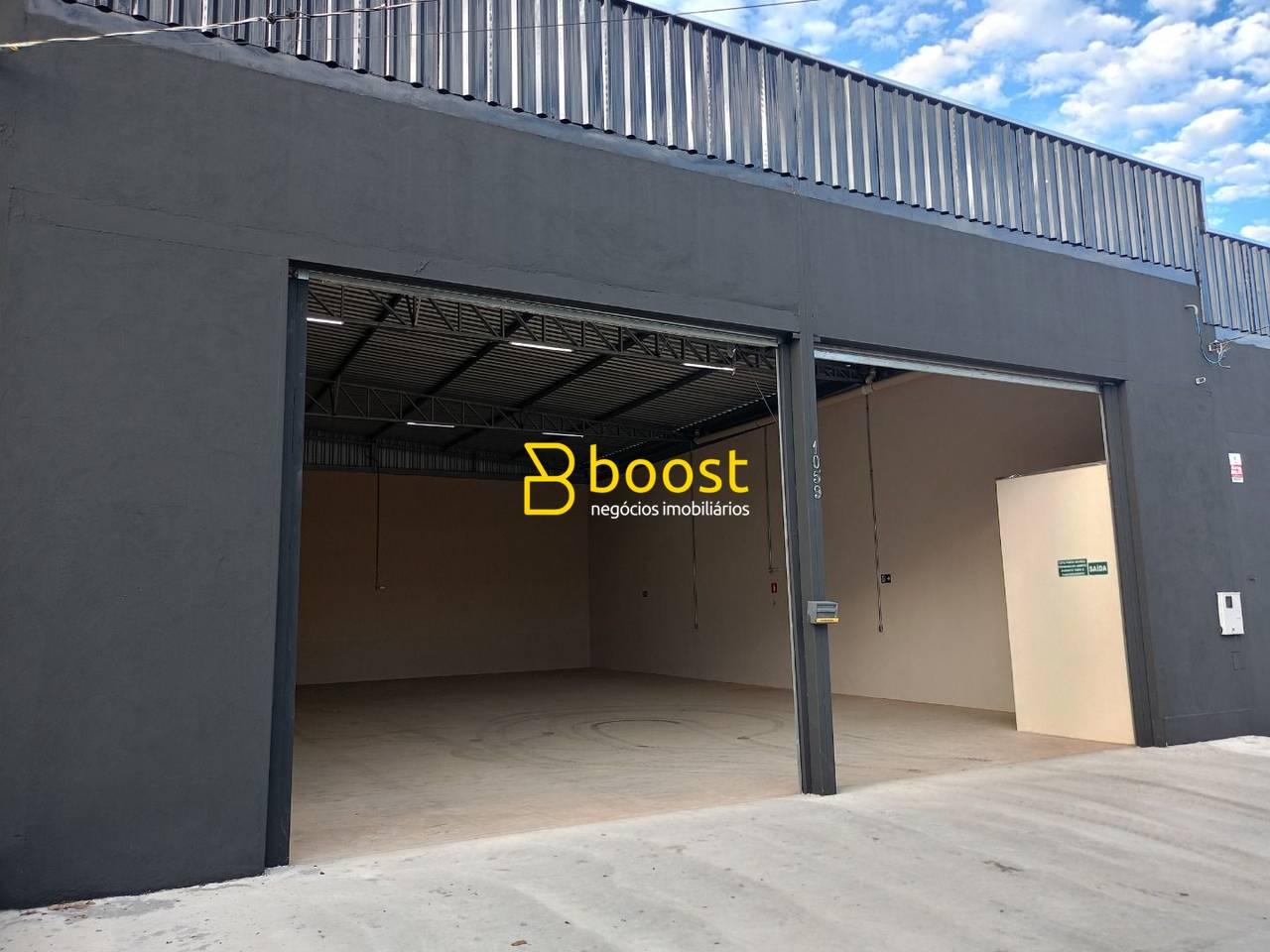 Galpão à venda, 216 m² por R$ 1.100.000 - Shopping Park - Uberlândia/MG