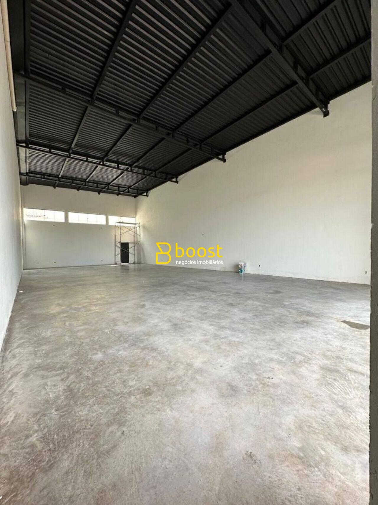 Galpão, à venda por R$ 900.000 - Shopping Park - Uberlândia/MG, foto 2
