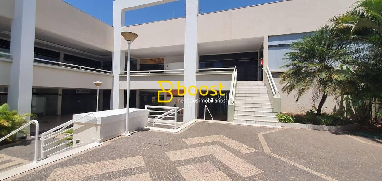 Sala à venda por R$ 240.000,00 - Santa Mônica - Uberlândia/MG