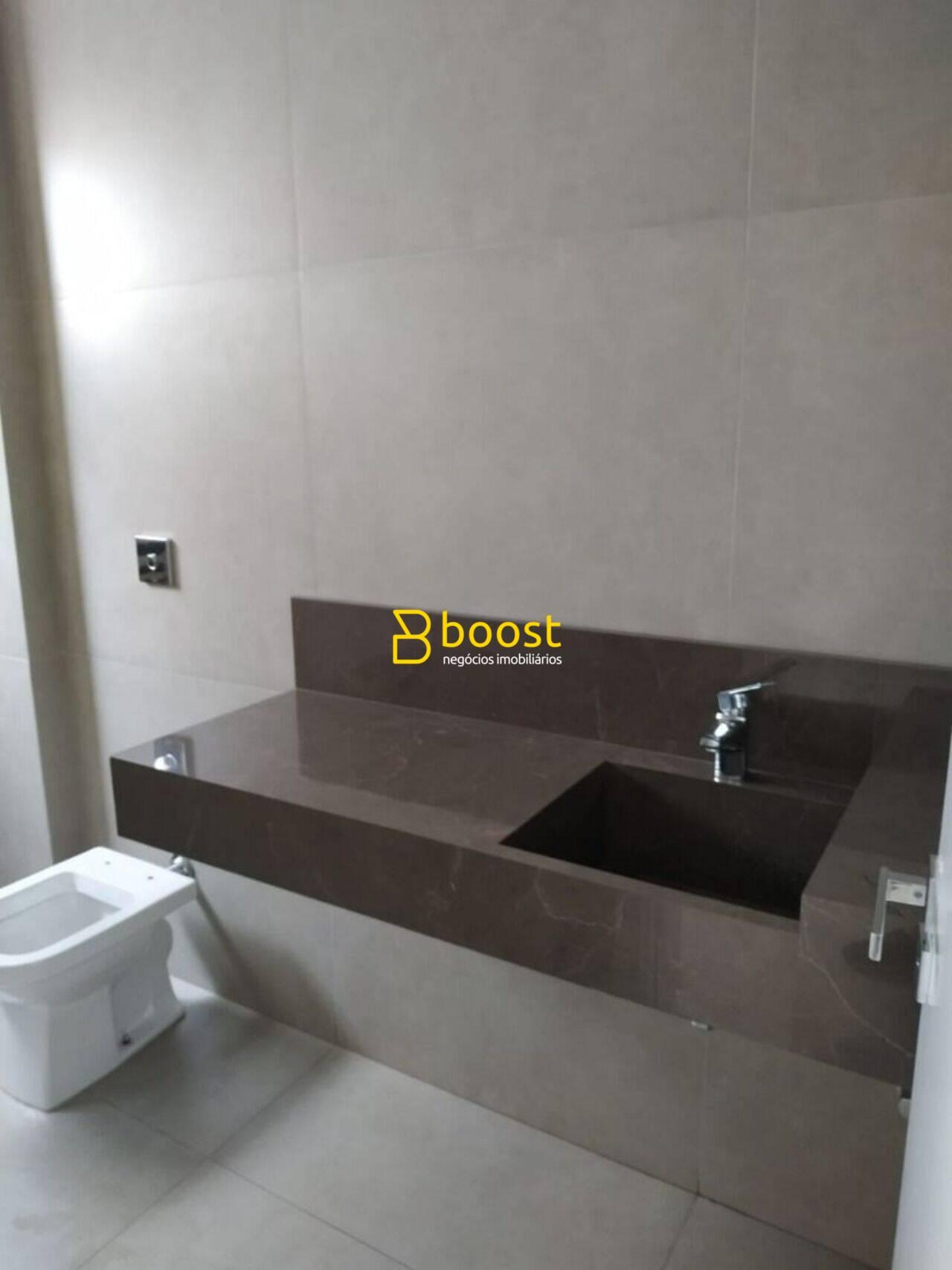 Sobrado com 4 dormitórios à venda, 313 m² por R$ 2.975.000,00 - Nova Uberlândia - Uberlândia/MG, foto 4