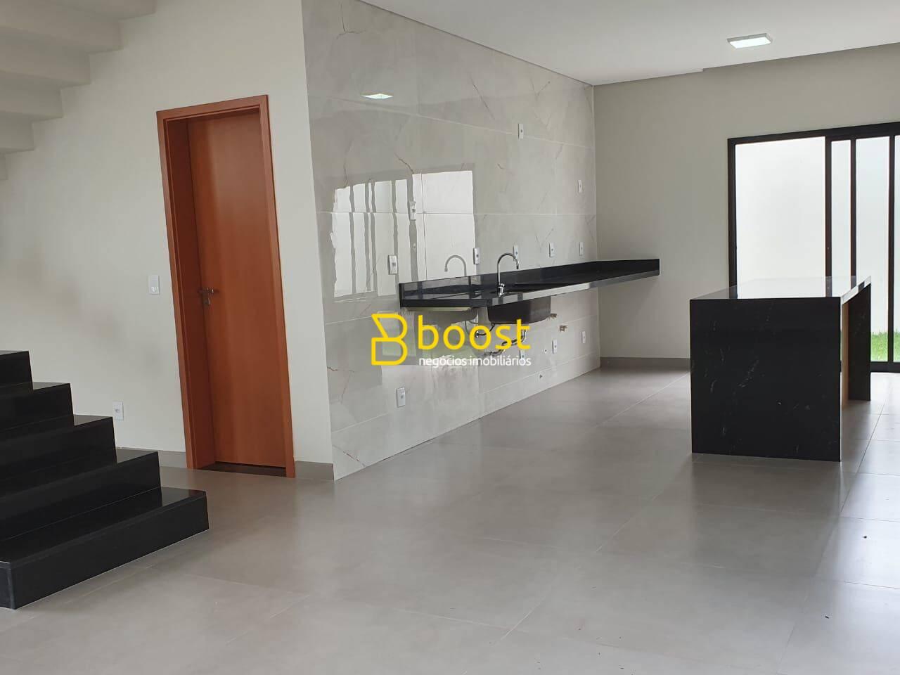 Sobrado com 3 dormitórios à venda, 165 m² por R$ 980.000,00 - Morada da Colina - Uberlândia/MG, foto 4