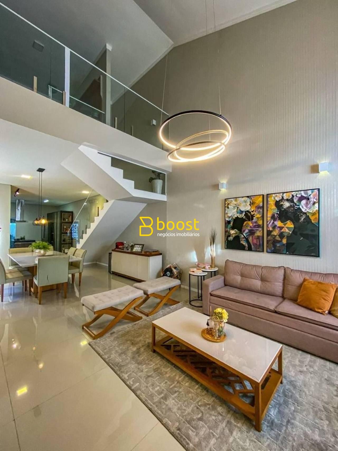 Sobrado com 3 quartos, à venda por R$ 950.000 - Portal do Vale - Uberlândia/MG