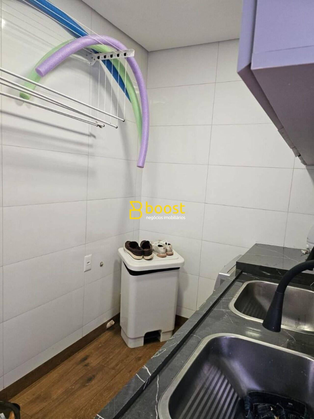 Sobrado com 4 dormitórios à venda, 231 m² por R$ 1.790.000,00 - Condomínio Raros - Uberlândia/MG, foto 3