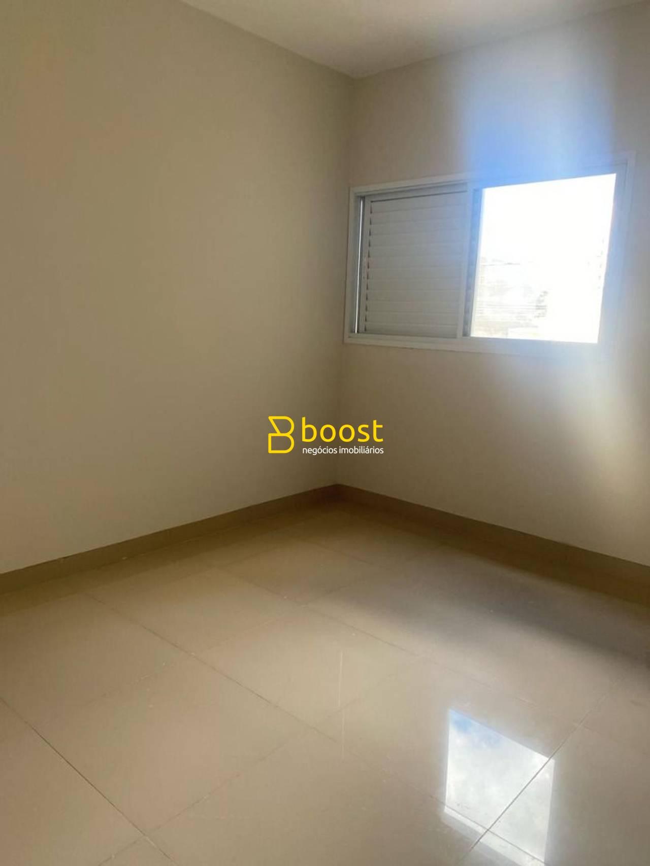Sobrado com 2 dormitórios à venda, 90 m² por R$ 330.000,00 - Jardim Holanda - Uberlândia/MG, foto 3