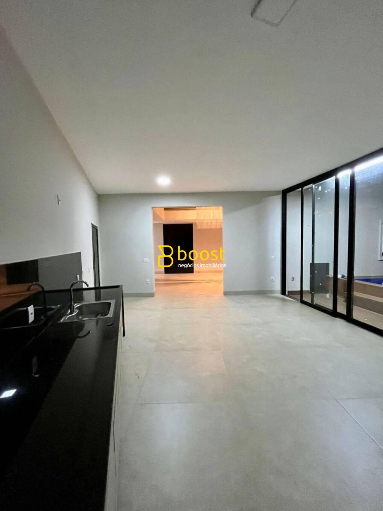 Sobrado com 4 quartos, 303 m², à venda por R$ 1.920.000 - Condomínio Paradiso Ecológico - Uberlândia/MG, foto 4
