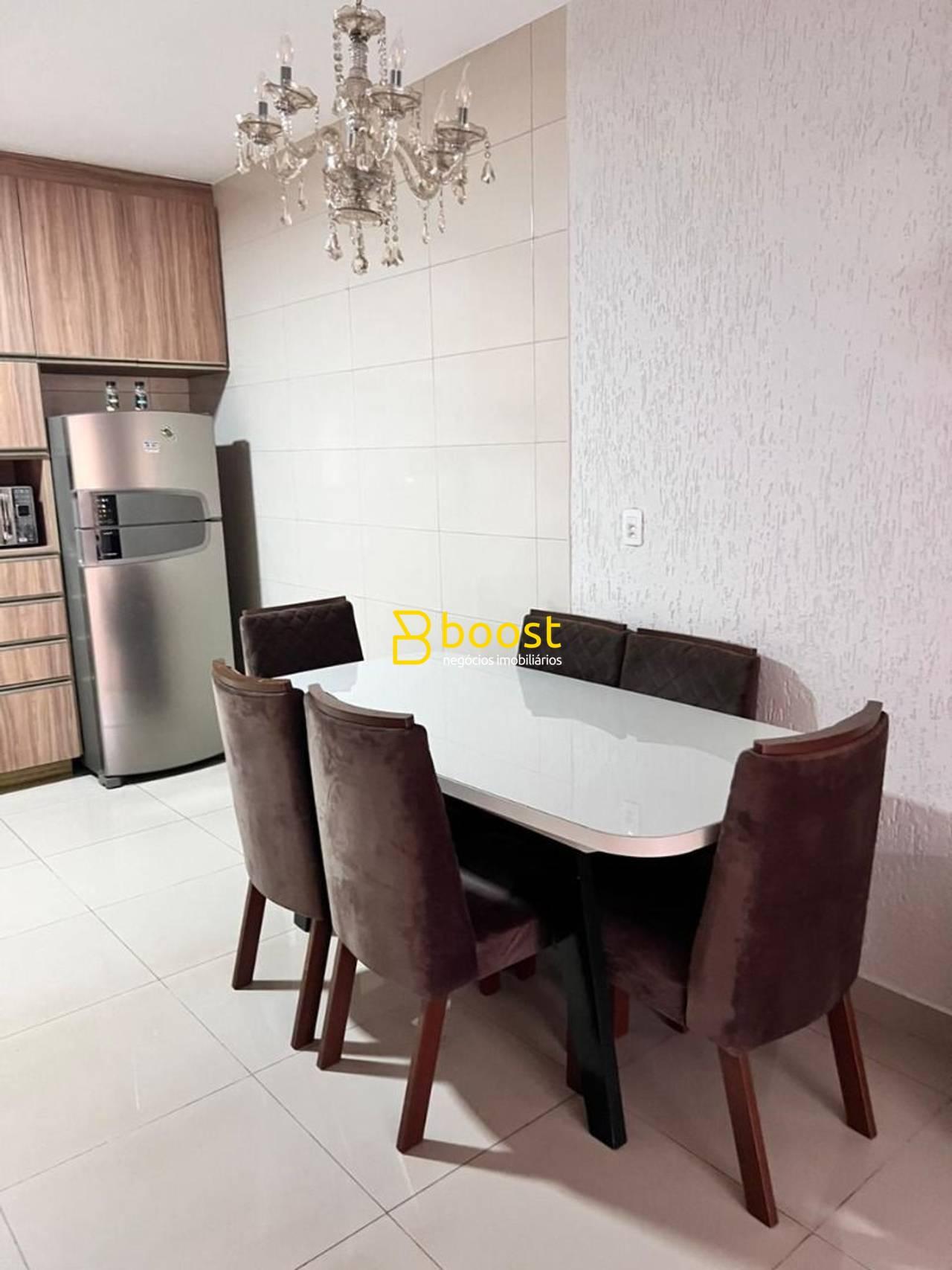 Sobrado com 3 dormitórios à venda, 168 m² por R$ 575.000 - Santa Mônica - Uberlândia/MG