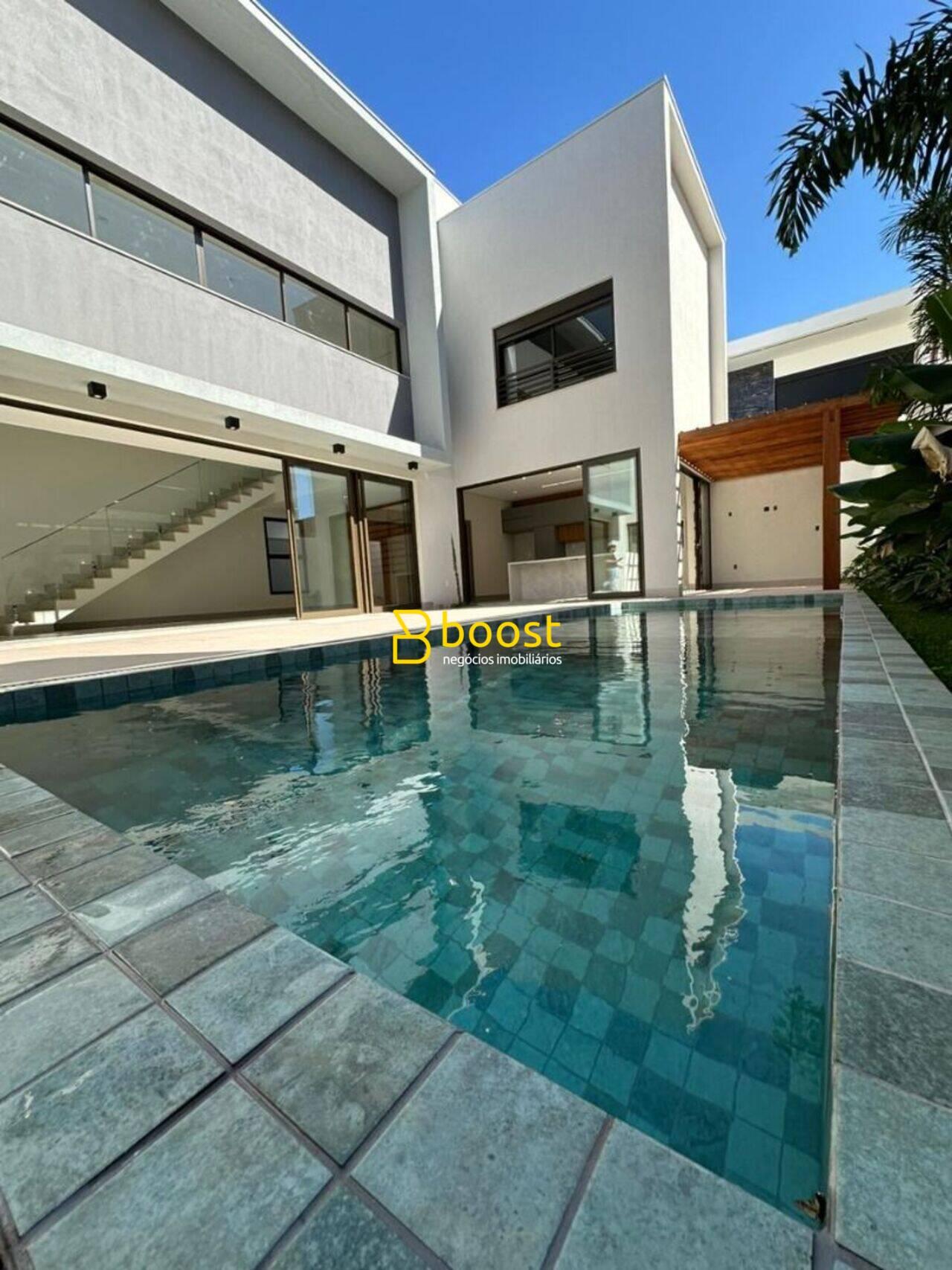 Sobrado com 3 quartos, 300 m², à venda por R$ 3.550.000 - Jardim Versailles - Uberlândia/MG, foto 4