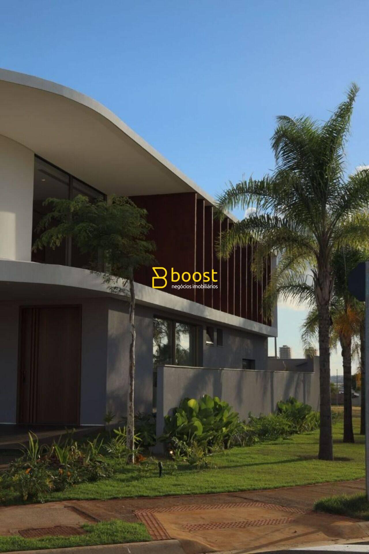Sobrado de Alto padrão com 5 dormitórios à venda, 376 m² por R$ 5.560.000 - Condomínio Cyrela - Uberlândia/MG, foto 4