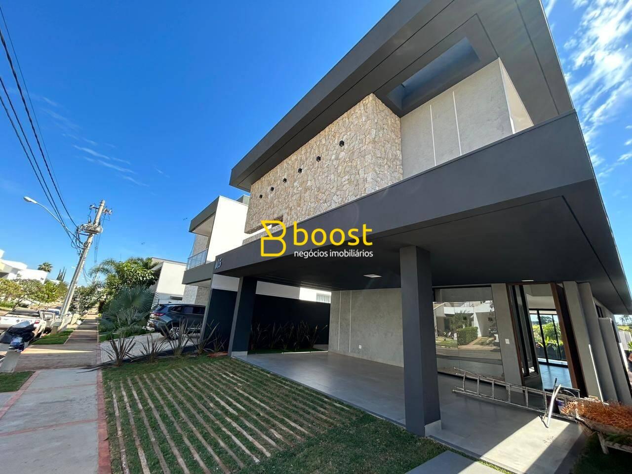 Sobrado com 4 dormitórios à venda, 298 m² por R$ 3.600.000,00 - Morada da Colina - Uberlândia/MG, foto 2