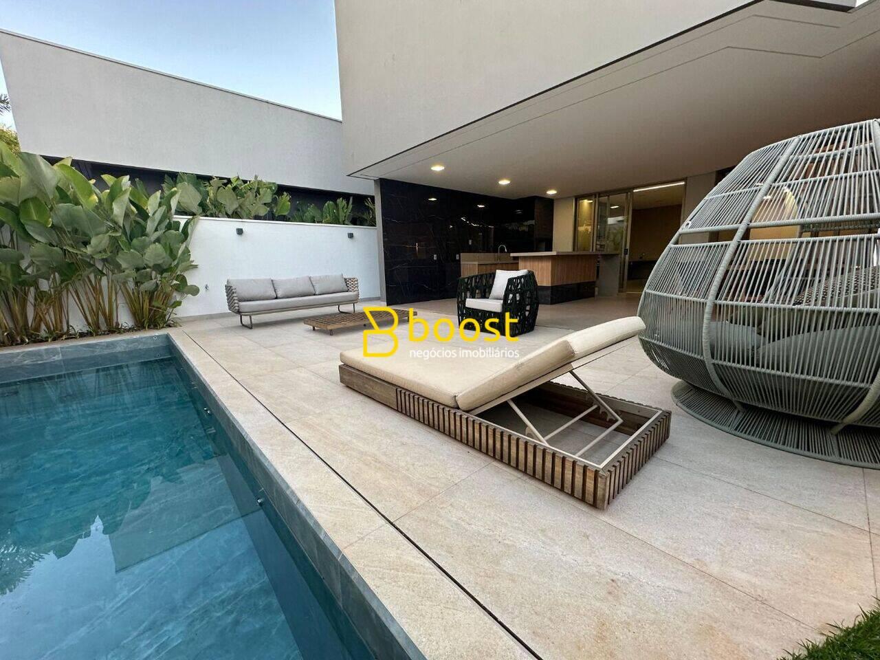 Sobrado com 4 dormitórios à venda, 382 m² por R$ 6.600.000,00 - Cyrela I - Uberlândia/MG, foto 2