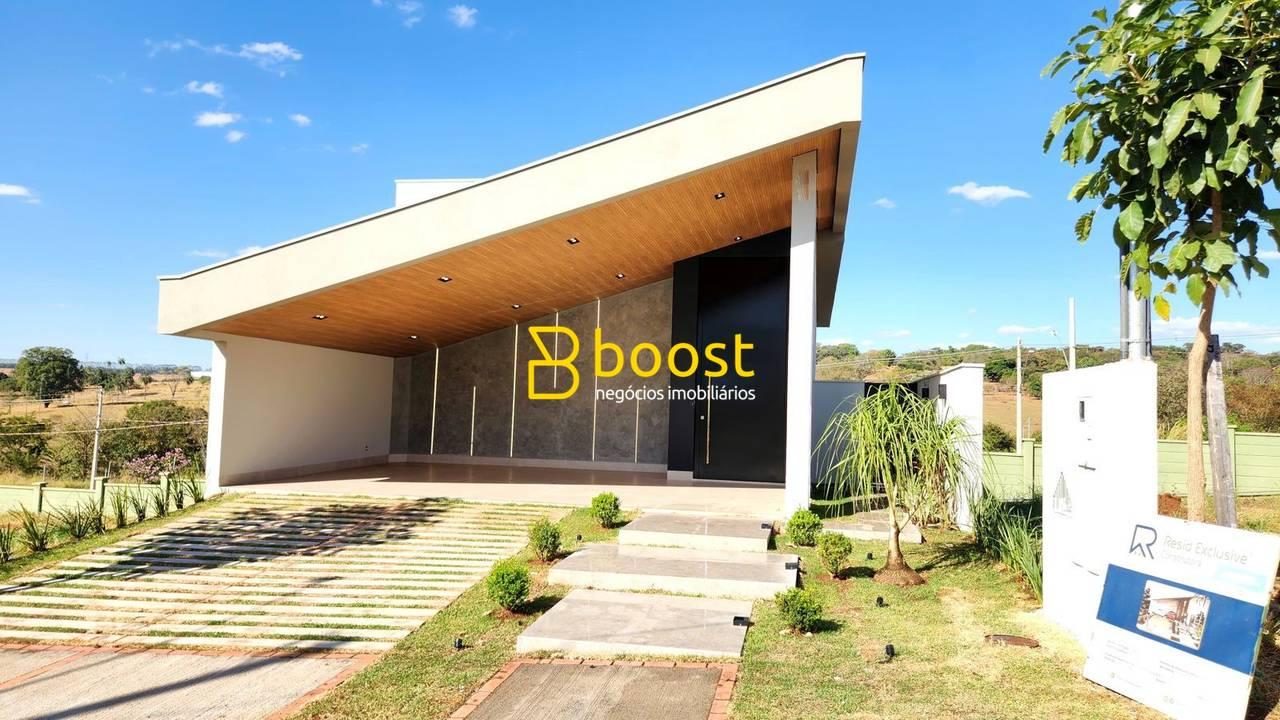 Sobrado, 235 m², à venda por R$ 1.750.000 - Granja Marileusa - Uberlândia/MG