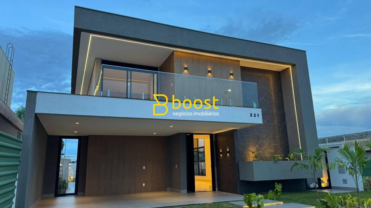 Sobrado com 3 quartos, 316 m², à venda por R$ 3.850.000 - Jardim Sul - Uberlândia/MG