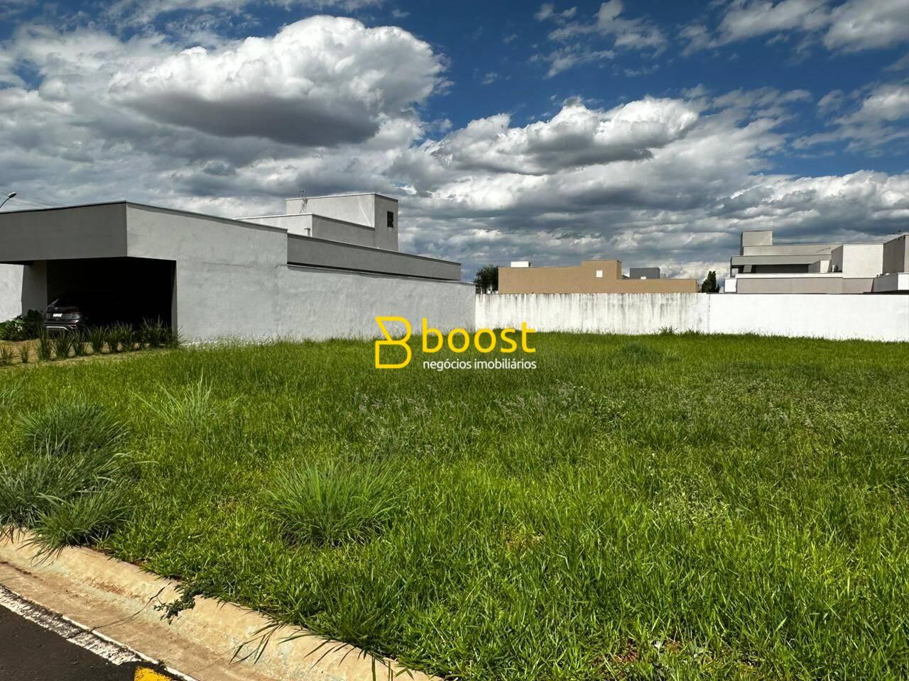 Terreno, 439 m², à venda por R$ 746.215 - Condomínio Golden Village - Uberlândia/MG, foto 2