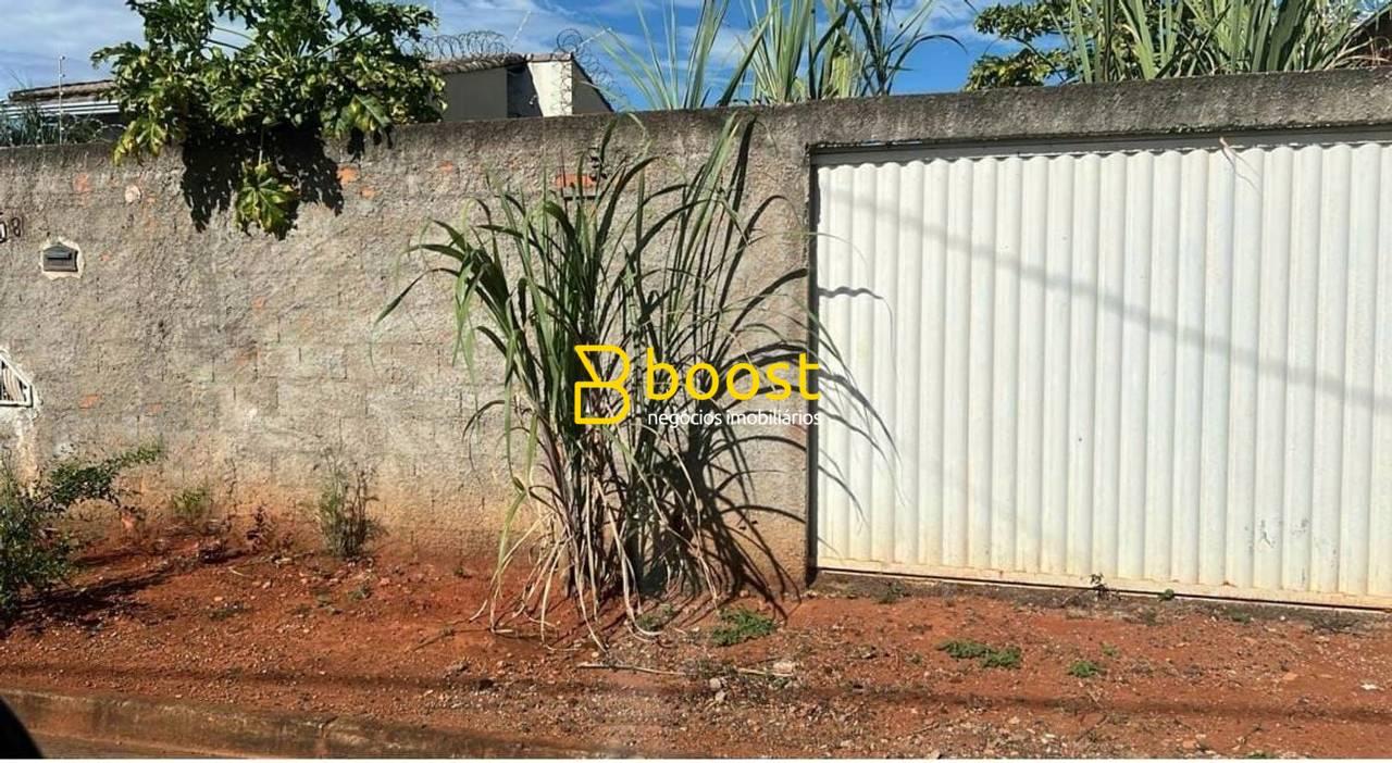 Terreno à venda, 300 m² por R$ 300.000,00 - Novo Mundo - Uberlândia/MG
