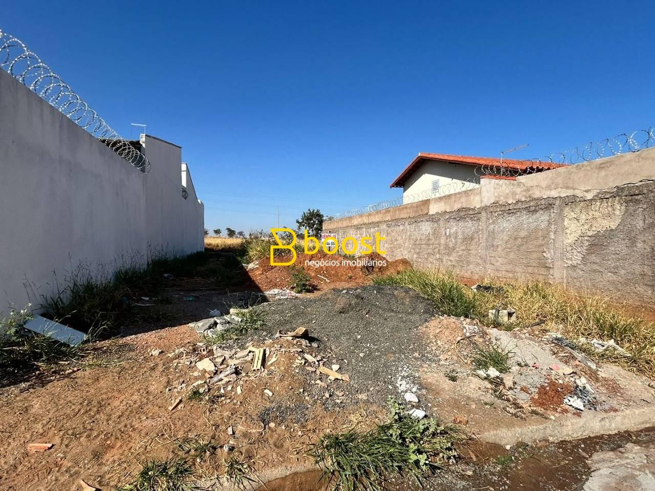 Terreno à venda, 250 m² por R$ 137.500,00 - Laranjeiras - Uberlândia/MG