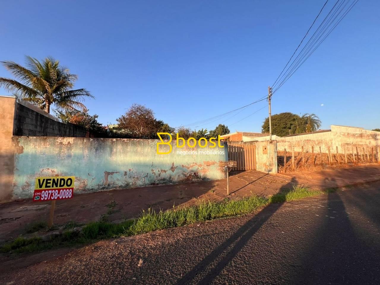 Terreno à venda, 360 m² por R$ 380.000,00 - Daniel Fonseca - Uberlândia/MG