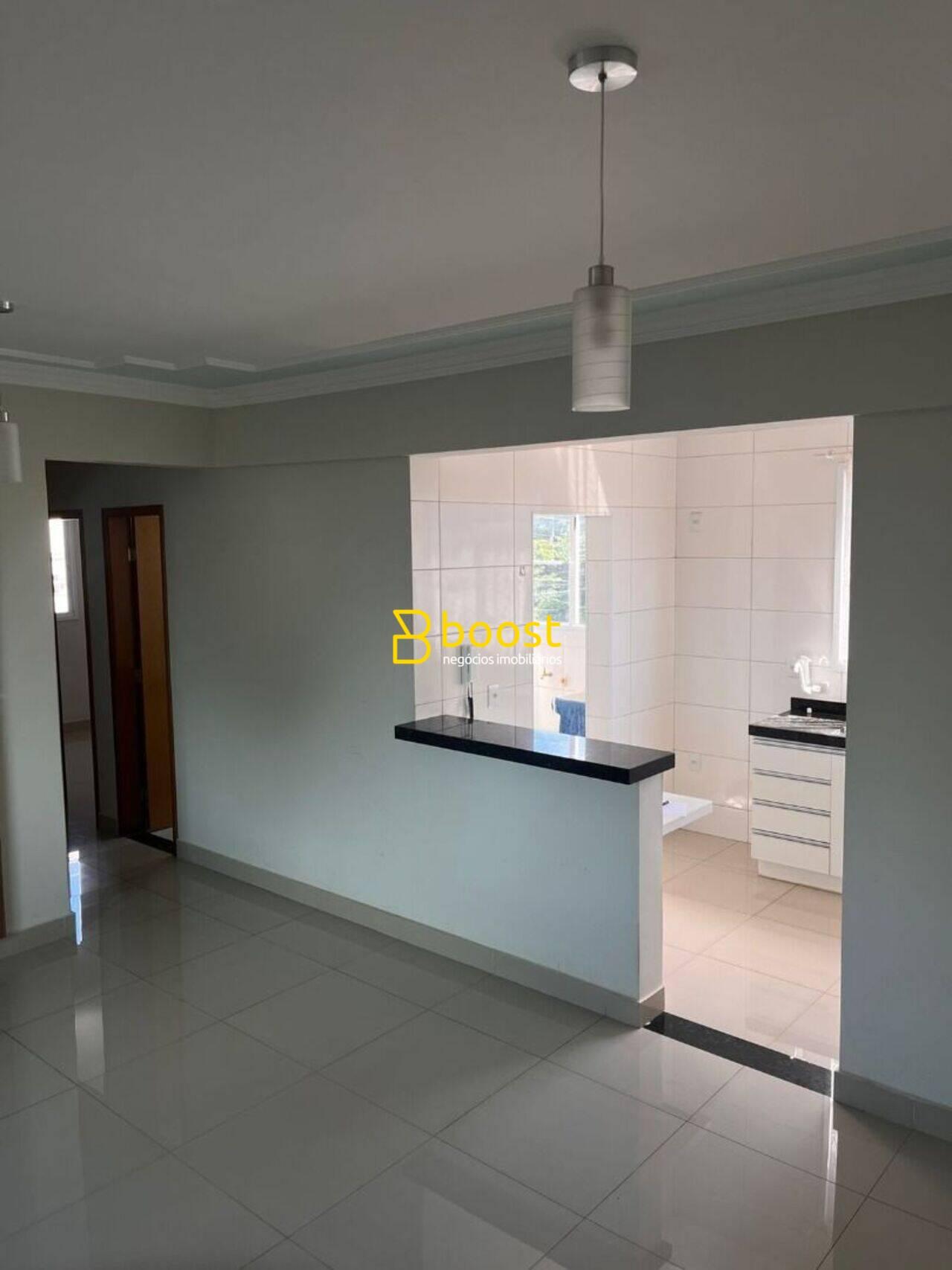 Apartamento com 2 dormitórios à venda, 63 m² por R$ 360.000,00 - Santa Mônica - Uberlândia/MG, foto 3