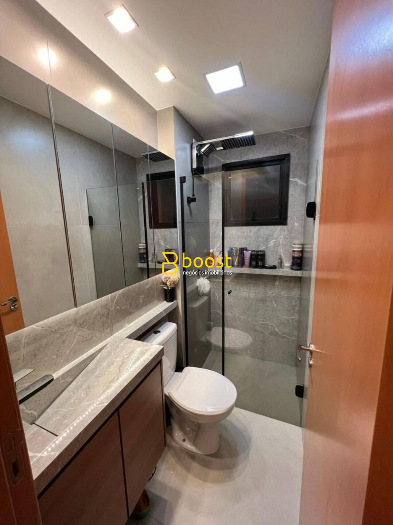 Apartamento com 2 quartos, à venda por R$ 530.000 - Alto Umuarama - Uberlândia/MG, foto 2