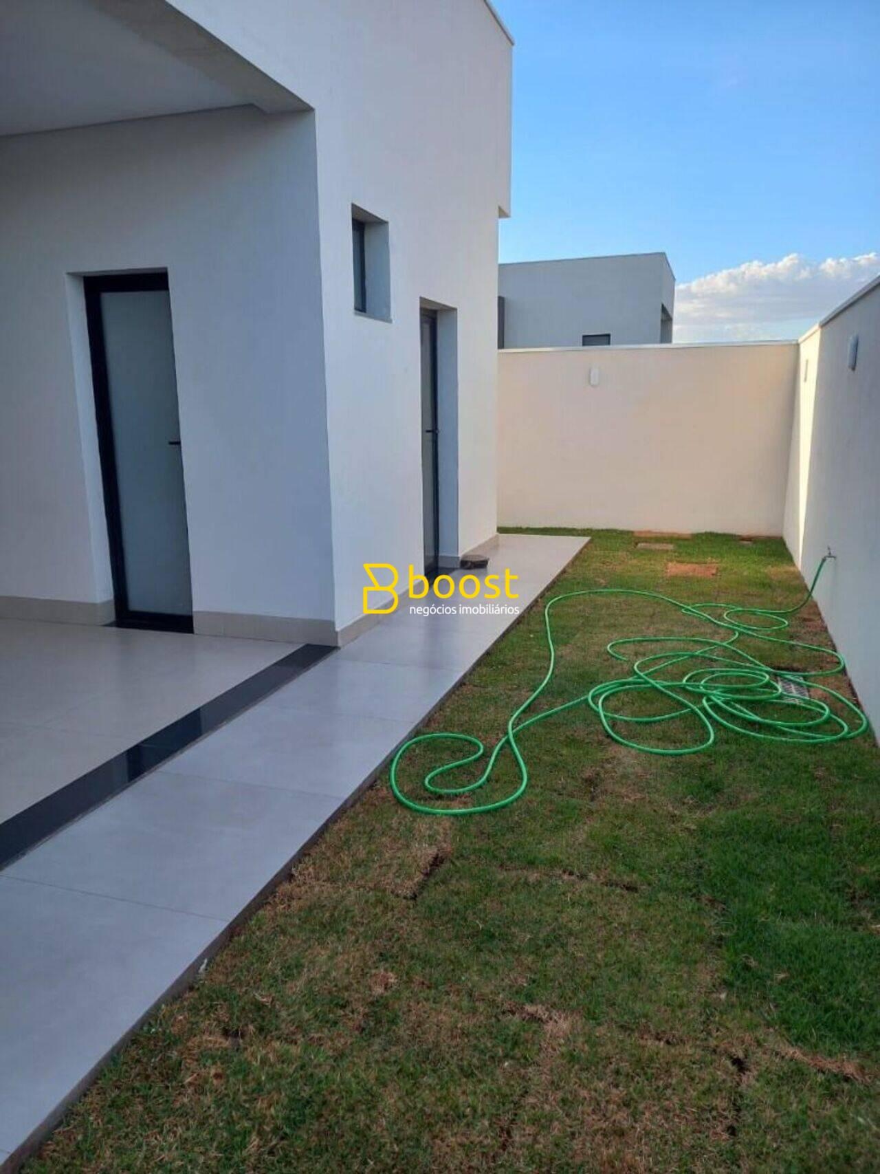 Casa com 4 dormitórios à venda, 199 m² por R$ 1.580.000,00 - Condomínio Terras Alpha - Uberlândia/MG, foto 2