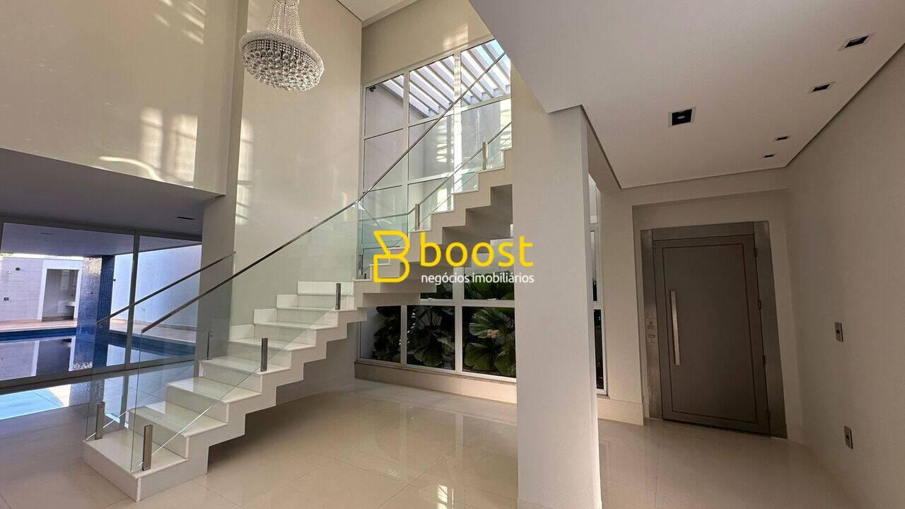 Sobrado com 5 quartos, 560 m², à venda por R$ 6.650.000 - Villa dos Ipês - Uberlândia/MG, foto 2