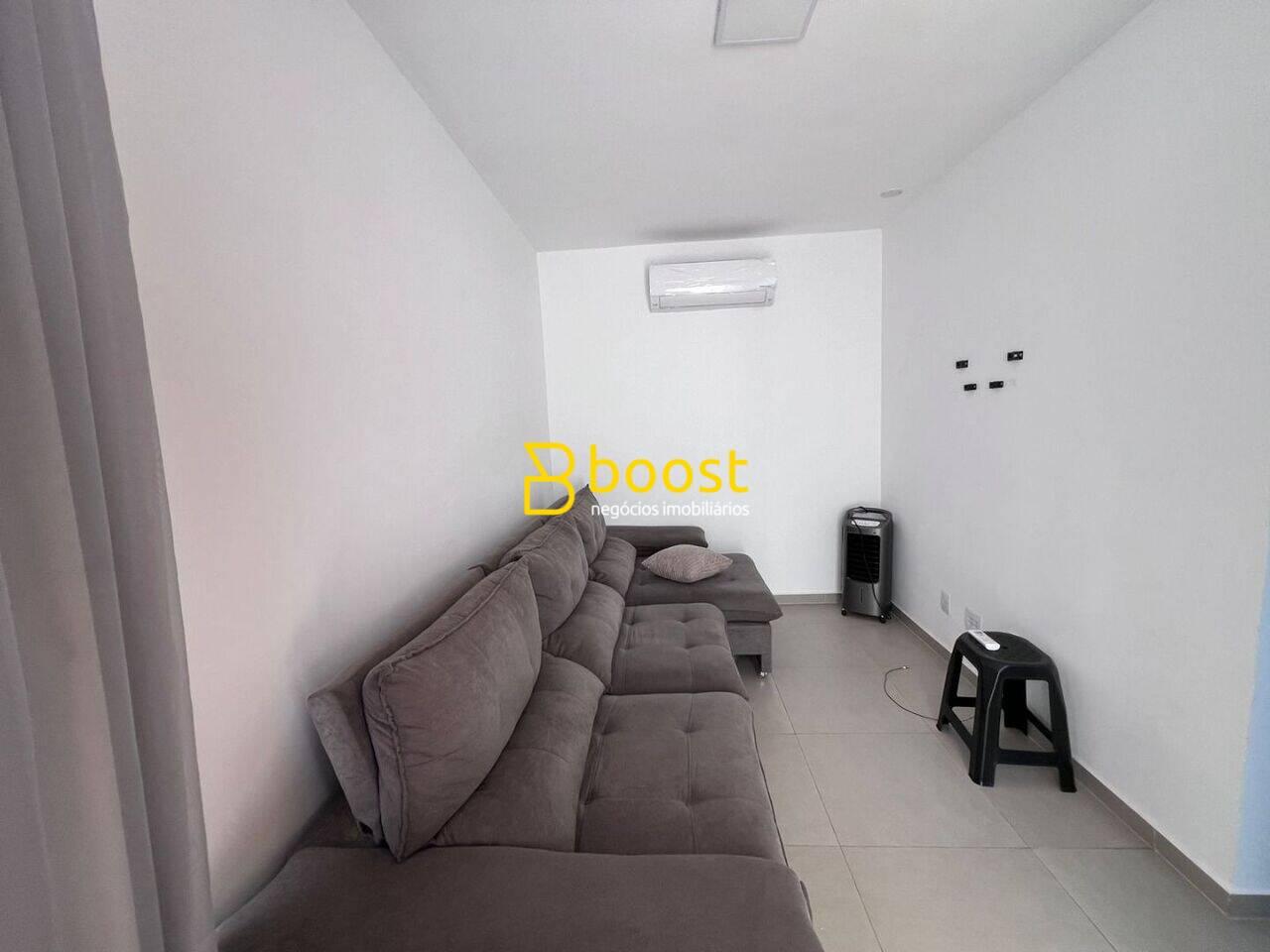 Sobrado com 3 quartos, 81 m², à venda por R$ 670.000 - Condomínio Casas Alto Paradiso - Uberlândia/MG, foto 2